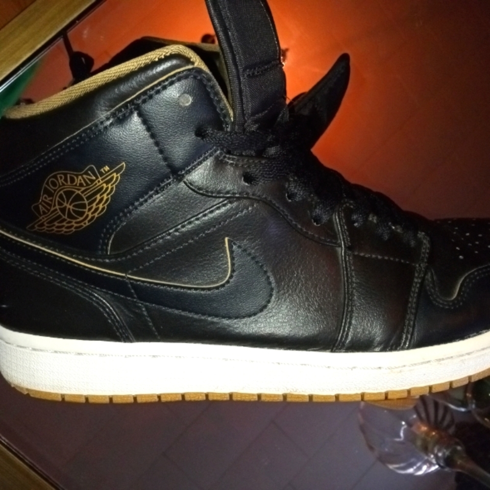Air Jordan 1